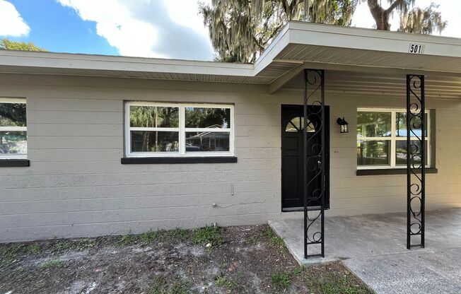 Charming 3 Bed 1 Bath Plant City!!