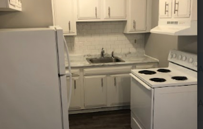 5680 Pardee