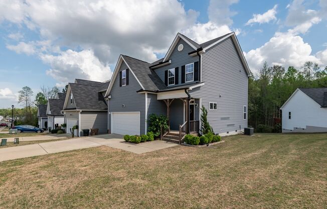 Gorgeous 4BD/2.5BA Home Available Early May!