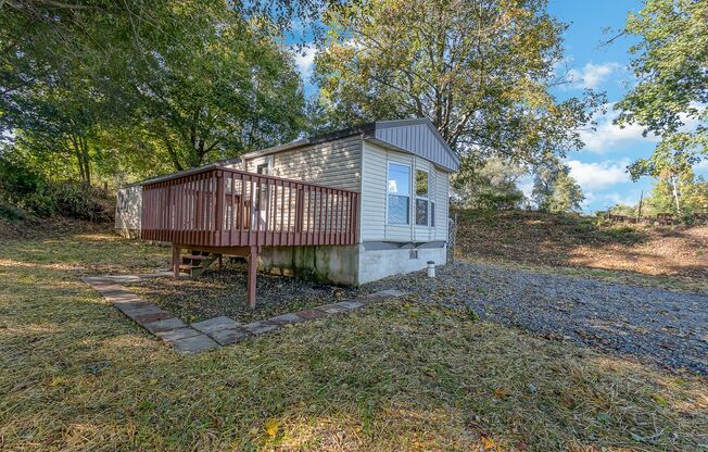 Secluded 2 bedroom home in Carlisle PA