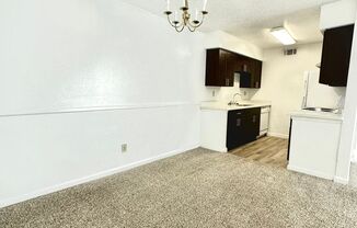 1 bed, 1 bath, 710 sqft, $960, Unit 120
