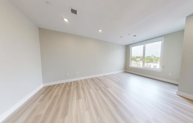 1 bed, 1 bath, 776 sqft, $3,300, Unit 305