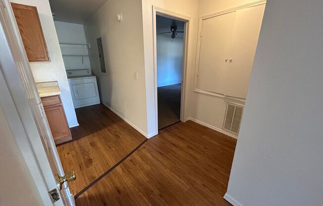 2 beds, 1 bath, $1,050, Unit 1733 W Preservation Dr Apt 10 Downstairs