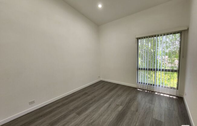 2 beds, 1 bath, 836 sqft, $3,700, Unit 555