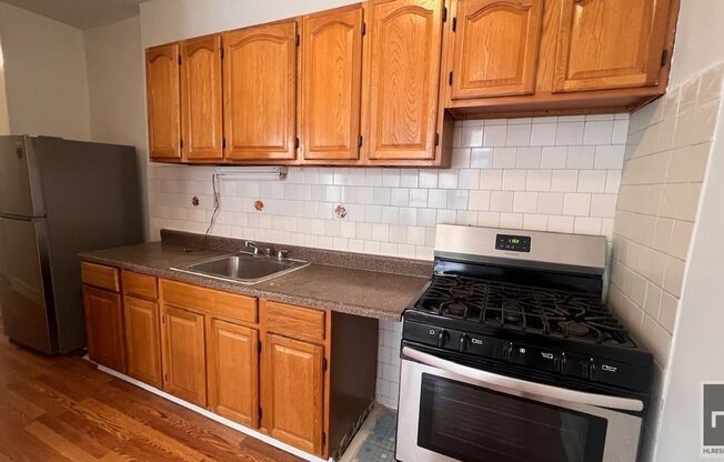 593 MILLER AVE