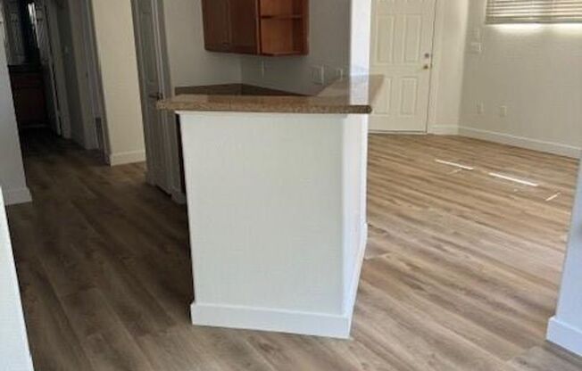 2 beds, 2 baths, $1,190, Unit # 2012