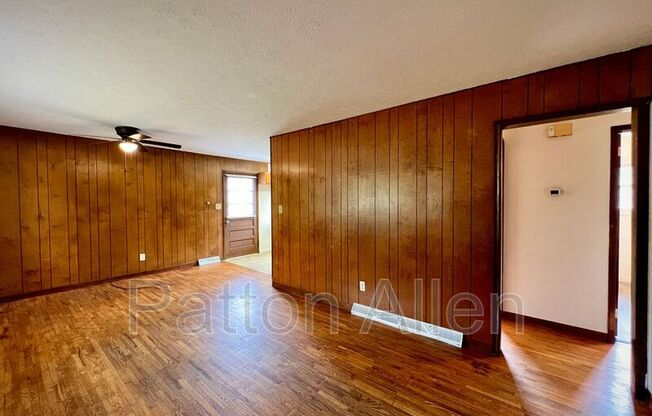 26 PINE LN