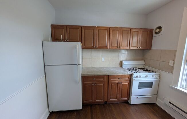Stratford Ave Apartments