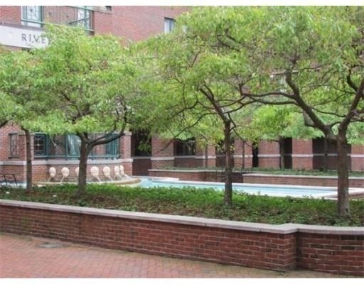 1 bed, 1 bath, 759 sqft, $3,300, Unit 317