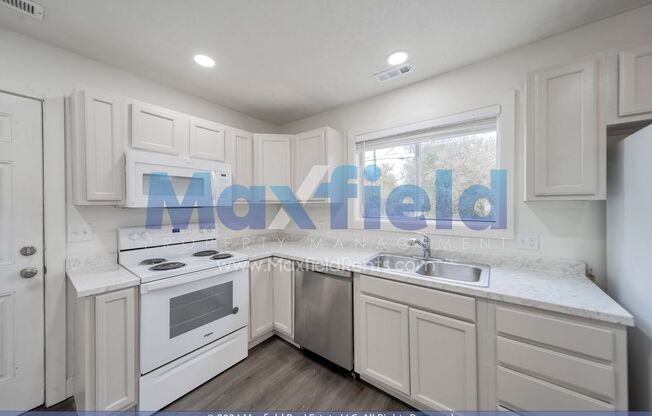 2 beds, 1 bath, $1,300, Unit 1283