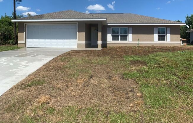 GORGEOUS 3 Bedroom, 2 Bathroom Home in Ocala!!