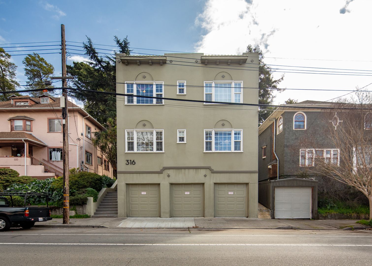 316 Oakland Ave Units 1-8