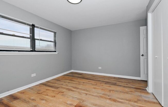 2 beds, 1 bath, 780 sqft, $1,450, Unit 7900-3H