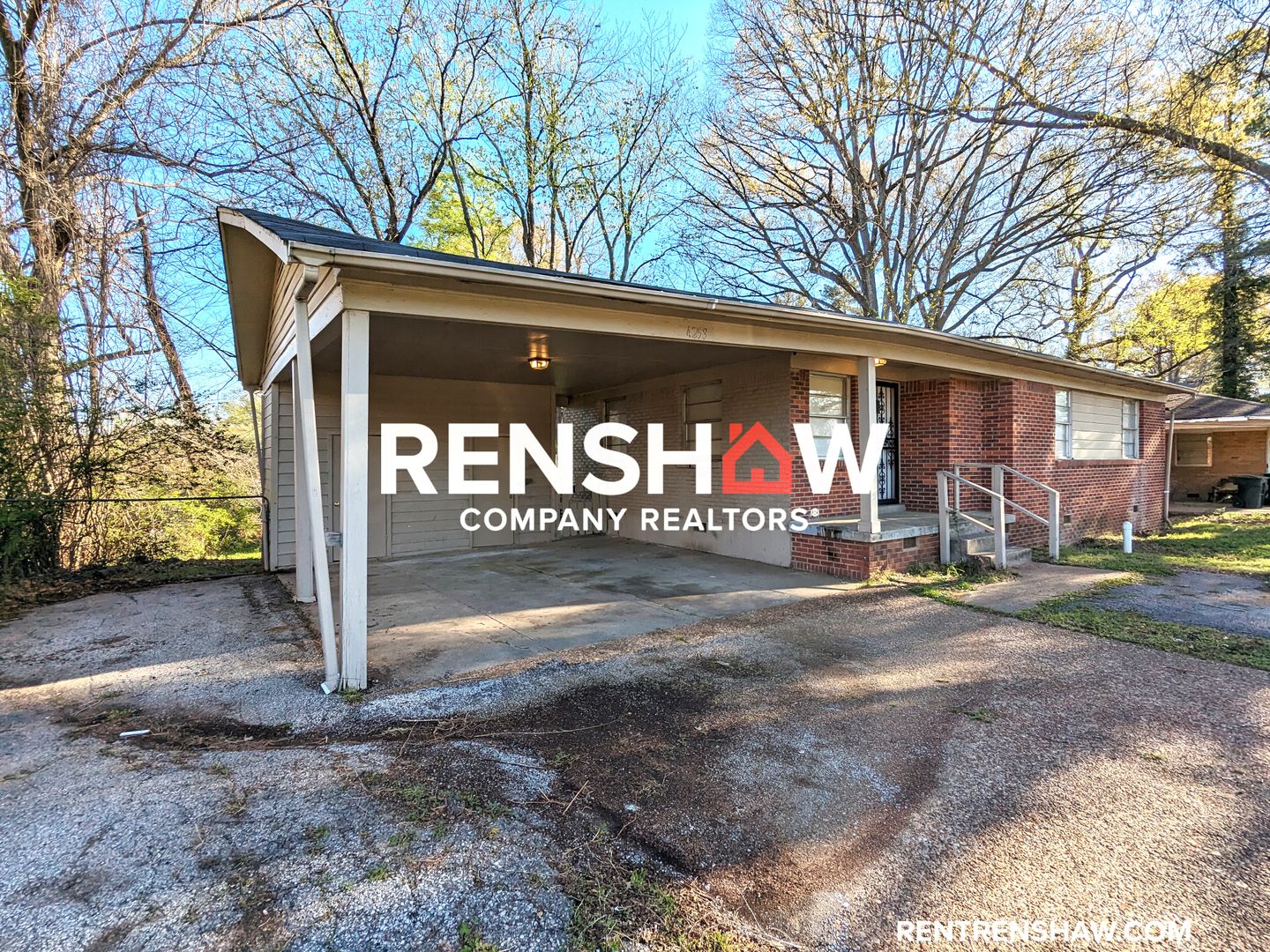 Upgraded North MEmphis property - Near Overton Crossing and Millington Road - Move In Ready!