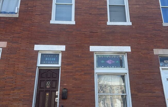 Spacious Home! W/D Hook-Up! Available Now!