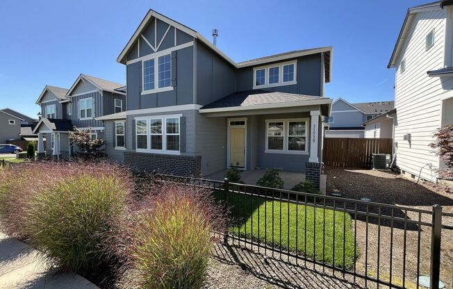 Stunning New North Plains Home with 3 Bedrooms, 2.5 Bathrooms, Soaring Living Room, Loft, Office & Luxurious Primary Suite
