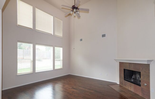 Stunning 5-Bedroom Home in the Sought-After Covered Bridge Community