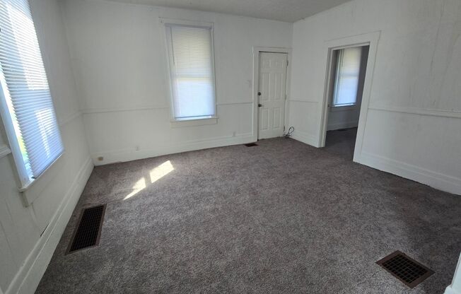 3 Bed - 2 Bath Home, Muncie's North Side!