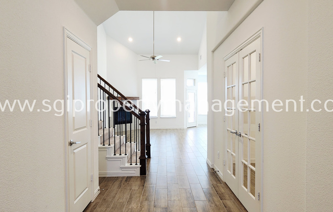 3105 COTTONWOOD LN