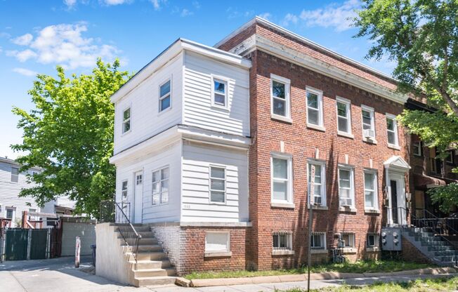 1535 OGDEN ST NW