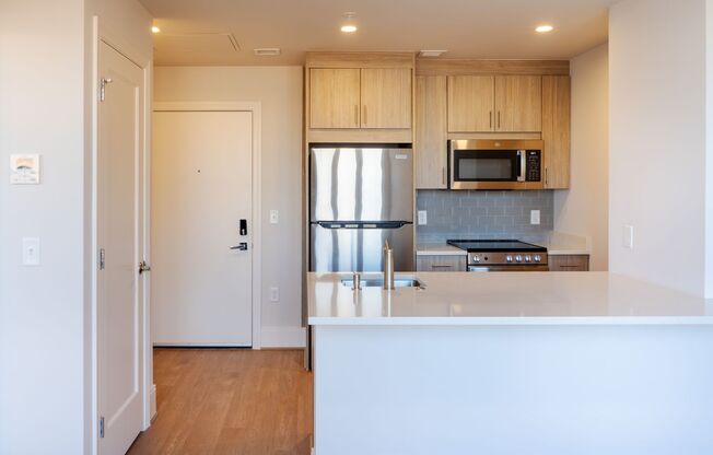 1 bed, 1 bath, $5,000, Unit 504