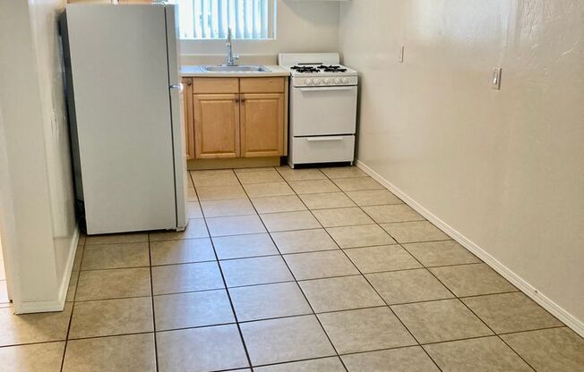 Studio in Pacific Beach Apartment Community