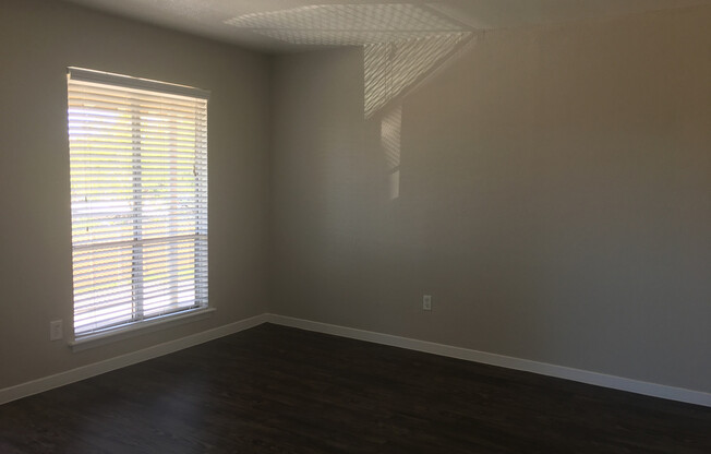 1 bed, 1 bath, 625 sqft, $1,150, Unit 121