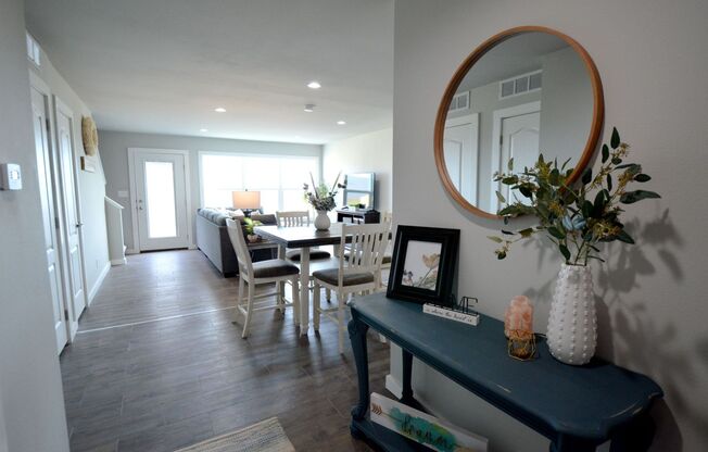 CPST< LLC 217 Drai Street