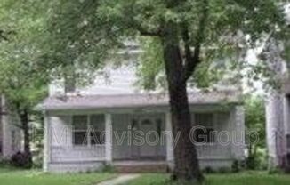 1614 SW COLLEGE AVE