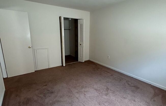 1 bed, 1 bath, 625 sqft, $1,195, Unit C04
