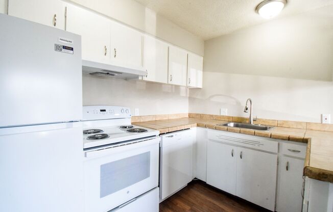 Vista Hills Apartments VIS-3560