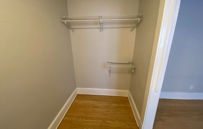 Studio, 1 bath, 300 sqft, $1,475, Unit Unit 110