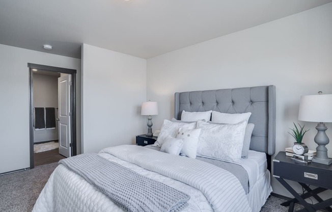 Main bedroom with ensuite bathroom. at Altitude, East Wenatchee, WA, 98802