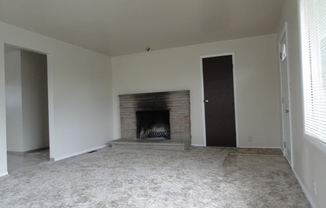 2 beds, 1 bath, $1,700