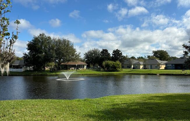 Charming Oasis in Heritage Park