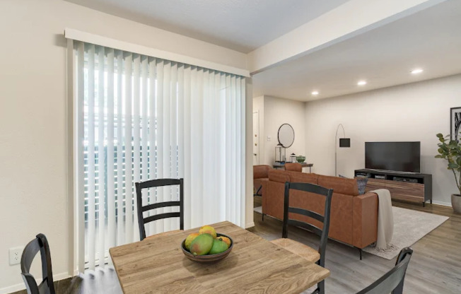 1 bed, 1 bath, 690 sqft, $1,504