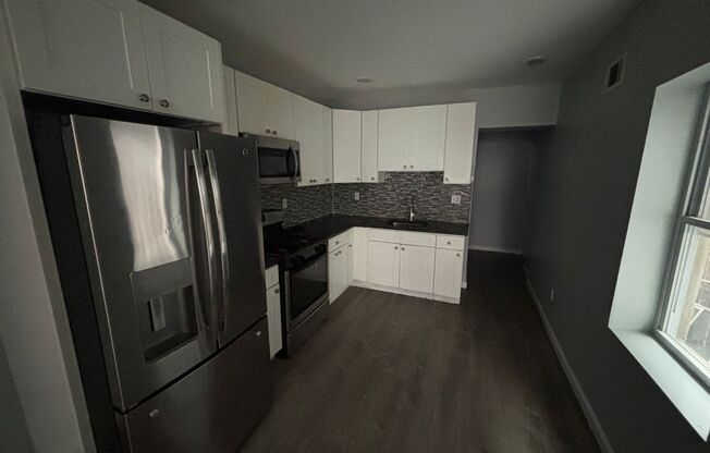 Extra Space, Extra Possibilities – 3BR North Philadelphia Home.