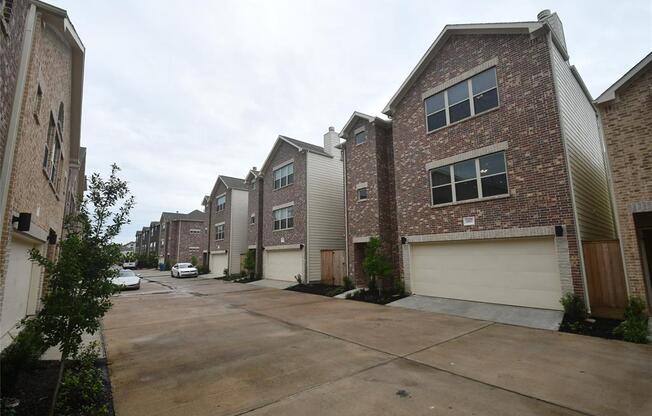 11607 MAIN ASH