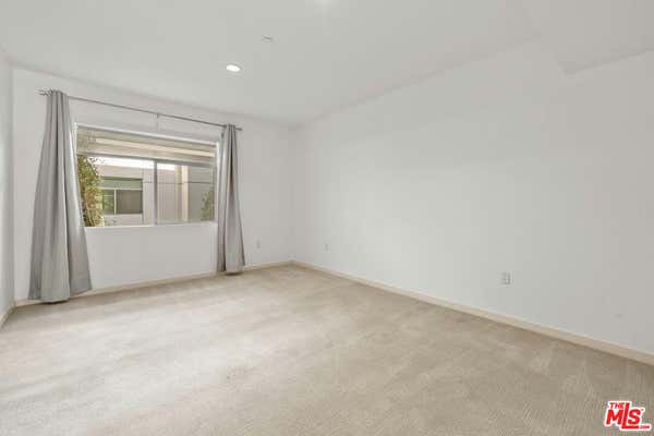 3 beds, 3 baths, 2,000 sqft, $6,795, Unit 310