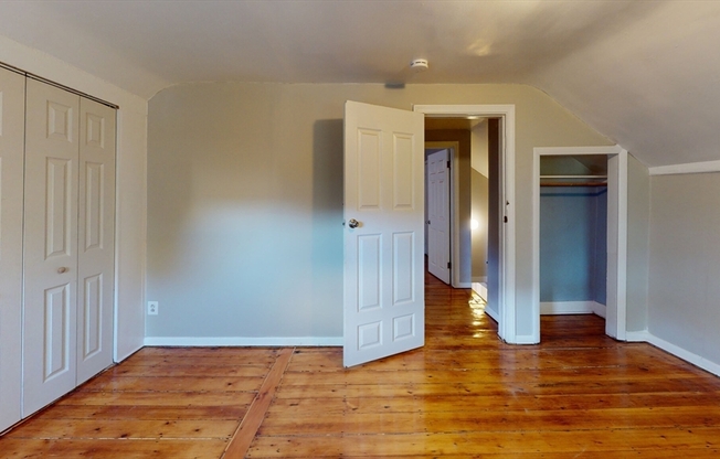 18 20 KELLEY CT