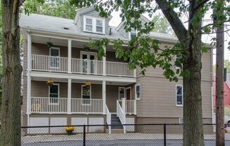 10 PRATT ST