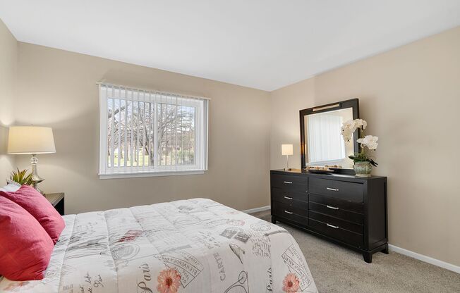 1 bed, 1 bath, 850 sqft, $1,575, Unit A2-208