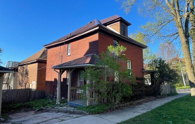 Spacious Five Bedroom Home