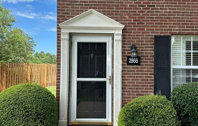 2 bedroom/1.5 bath end unit townhome in great Gainesville location