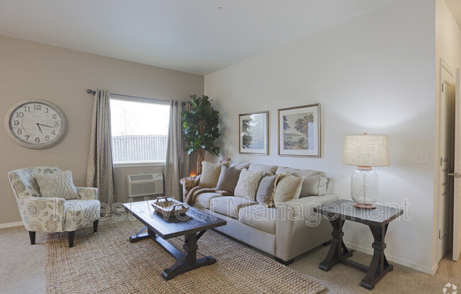2 beds, 2 baths, 1,080 sqft, $1,795