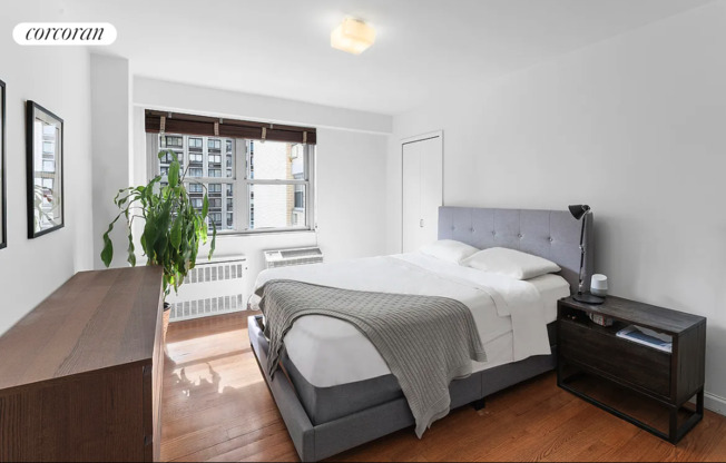 1 bed, 1 bath, 753 sqft, $5,200, Unit 9K