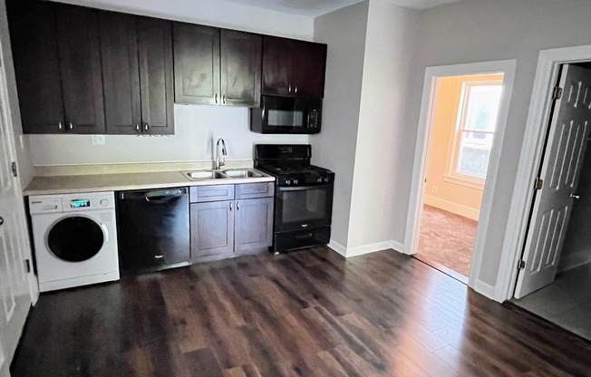 1751 W. Cullerton
