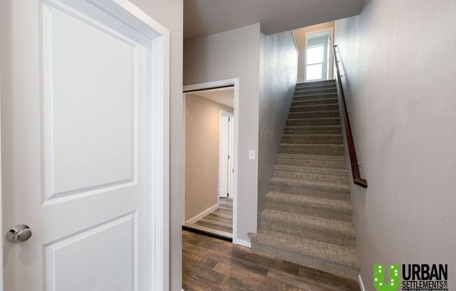 Modern Kendall Yards Townhome – 3 Bed, 2.5 Bath | 1,500 Sq. Ft.