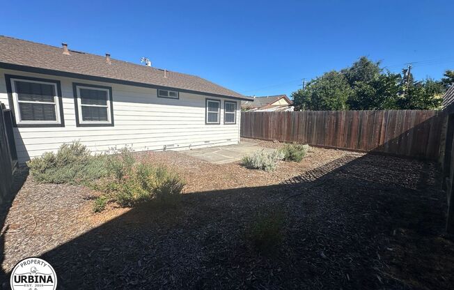 2 beds, 1 bath, $2,500