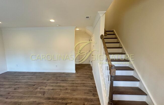 Fantastic 3BR/2.5BA Townhome located in The Elm at Stonecrest